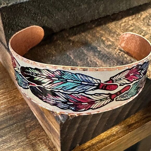 Handmade Boho Native American Cuff Bracelet, Colorful Feather Copper Bracelet, - Picture 1 of 7